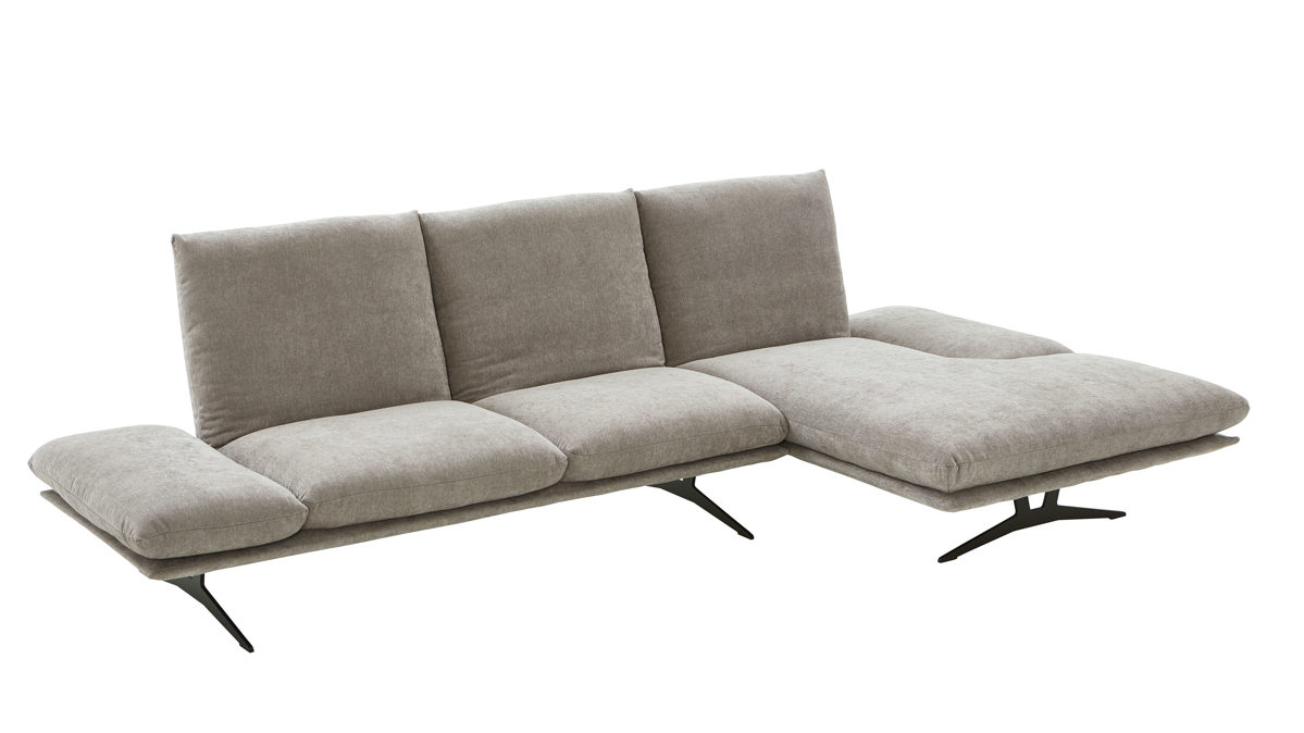 Ecksofa Koinor aus Stoff in Taupe KOINOR Polsterserie Finlay (Francis) - Ecksofa taupefarbenes Chenilleflachgewebe & schwarze Metallkufe - Stellfläche ca. 159 x 314 cm
