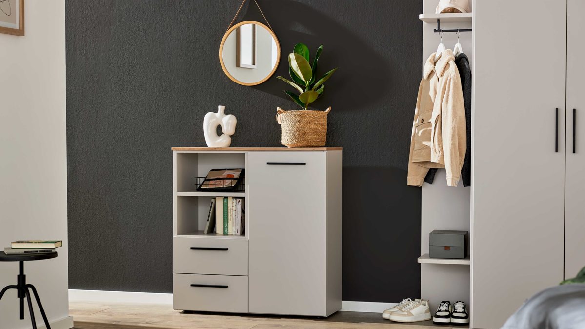 Kombikommode Interliving aus Holz in Hellgrau Interliving Jugendzimmer Serie 1702 - Kommode Sandgrau & Artisan Eiche - eine Tür, zwei Schubladen, Breite ca. 92 cm