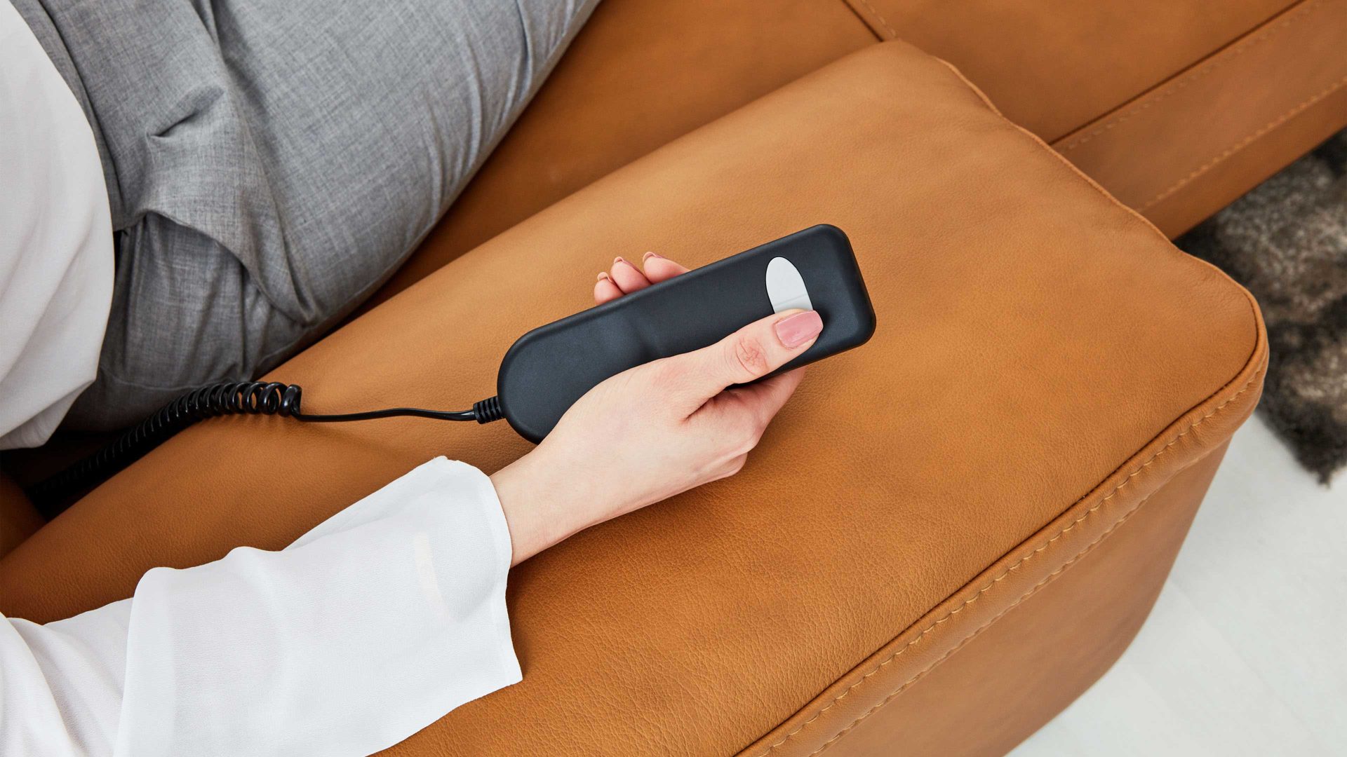 Mehrpreis Interliving aus Kunststoff in Schwarz Interliving Sofa Serie 4054 – Handschalter Zubehör-Mehrpreis