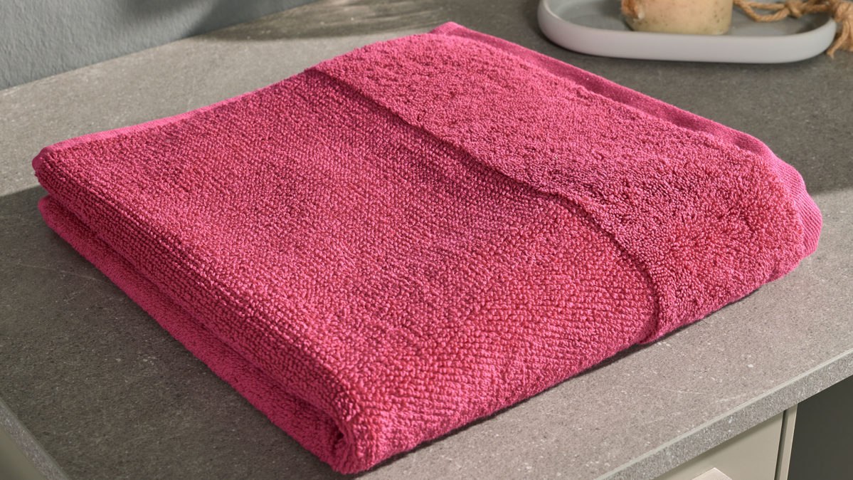 Handtuch Interliving aus Naturfaser in Pink Interliving Handtuch Serie 9108 - Handtuch pinke Baumwolle  - ca. 60 x 110 cm