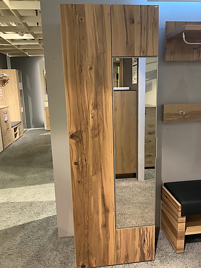 Basisprodukt  Garderobe Alpin