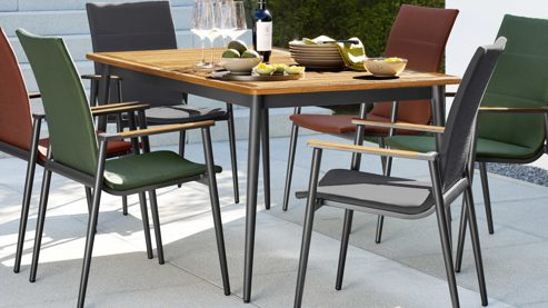 Gartentisch Interliving aus Holz in Holzfarben Interliving Gartenmöbel Serie 7001 – Tisch Teakholz & Aluminium - ca. 260 x 95 cm