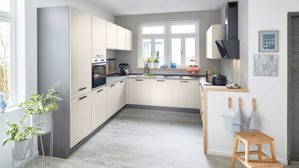 Einbauküche culineo® aus Holz in Weiß Culineo® Einbauküche C615 mit privileg Einbaugeräten Magnolia - Stellfläche ca. 305 x 310 cm