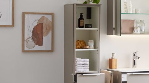 Hängeschrank Interliving aus Holz in Beige Interliving Bad Serie 3710 - Hängeschrank links, eine Tür & zwei Schubladen - Macchiato, Höhe ca. 130 cm