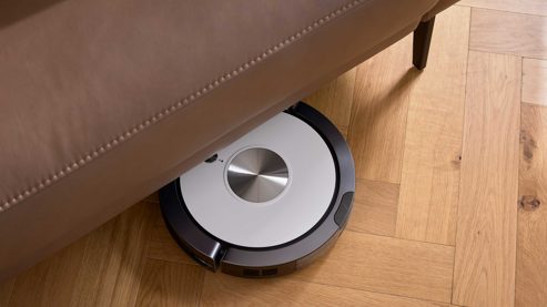 Dreisitzer Interliving aus Leder in Braun Interliving Sofa Serie 4066 – Dreisitzer walnussfarbenes Leder Cloudy noce & schwarze Metallfüße – Länge ca. 208 cm