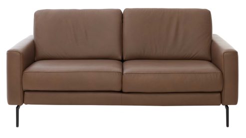 2,5-Sitzer Interliving aus Leder in Braun Interliving Sofa Serie 4066 – 2,5-Sitzer walnussfarbenes Leder Cloudy noce & schwarze Metallfüße – Länge ca. 180 cm