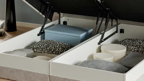 Boxspringbett Interliving aus Stoff in Hellgrau Interliving Boxspring Bett Serie 1421 taubengrauer Bezug Lofar 18 - Liegefläche ca. 180 x 200 cm