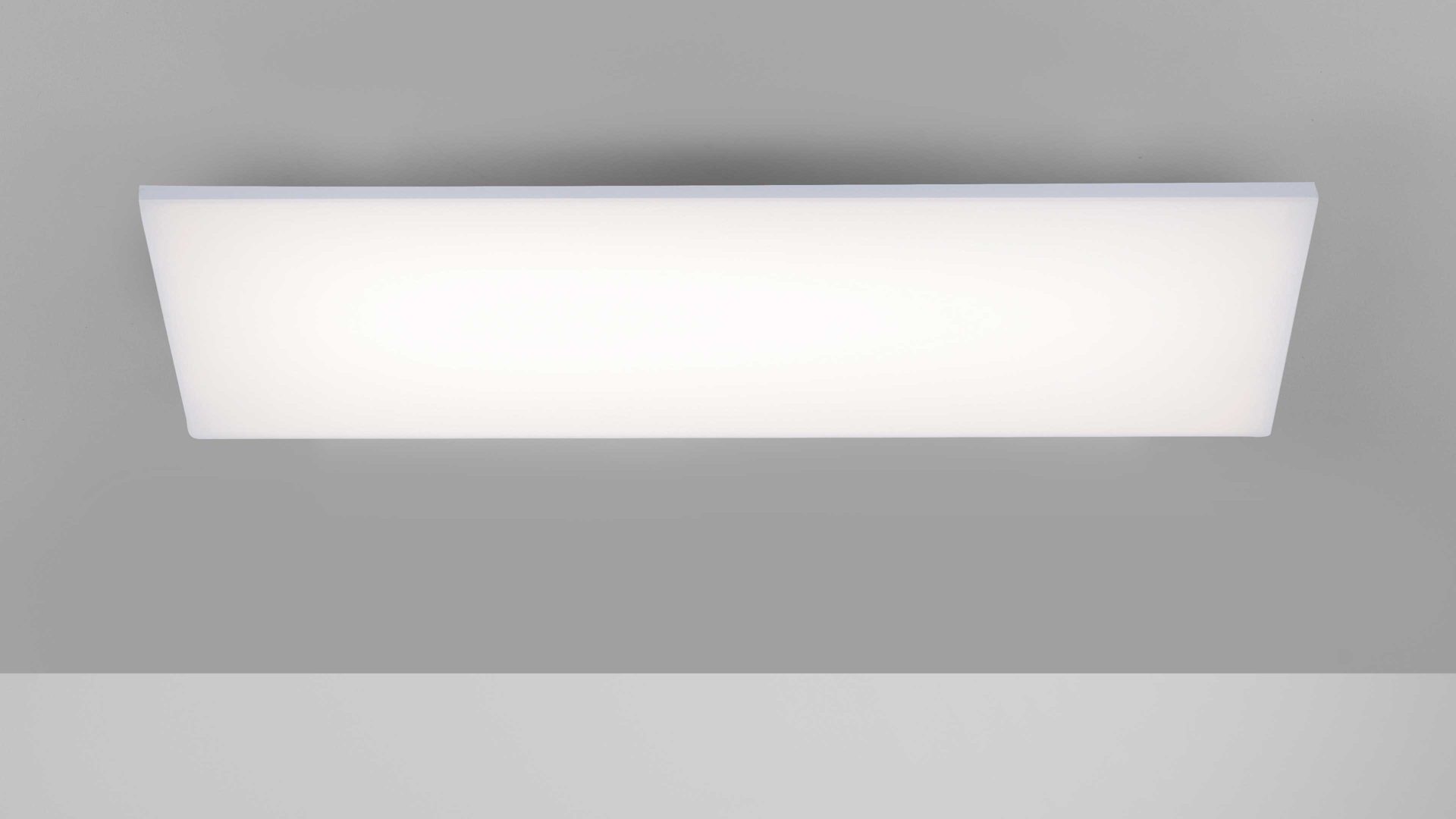 Deckenleuchte Paul neuhaus aus Kunststoff in Weiß Paul Neuhaus Deckenlampe Q®-FRAMELESS mattweißer Kunststoff – Länge ca. 60 cm