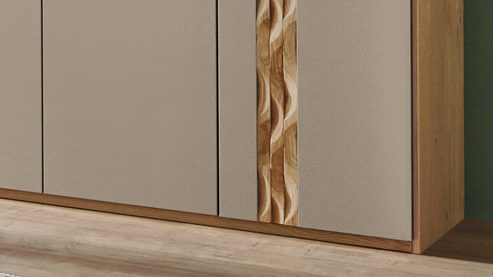 Kleiderschrank PARTNERRING COLLECTION aus Holz in Beige PARTNERRING COLLECTION Schlafzimmermöbel Callao - Kleiderschrank Balkeneiche & taupefarbener Lack - sechs Türen, Breite ca. 300 cm