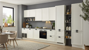 Einbauküche culineo® aus Holz in Weiß Culineo® Einbauküche C684 mit Einbaugeräten Mattweiß & schiefergraues Stripewood  - Länge ca. 460 cm