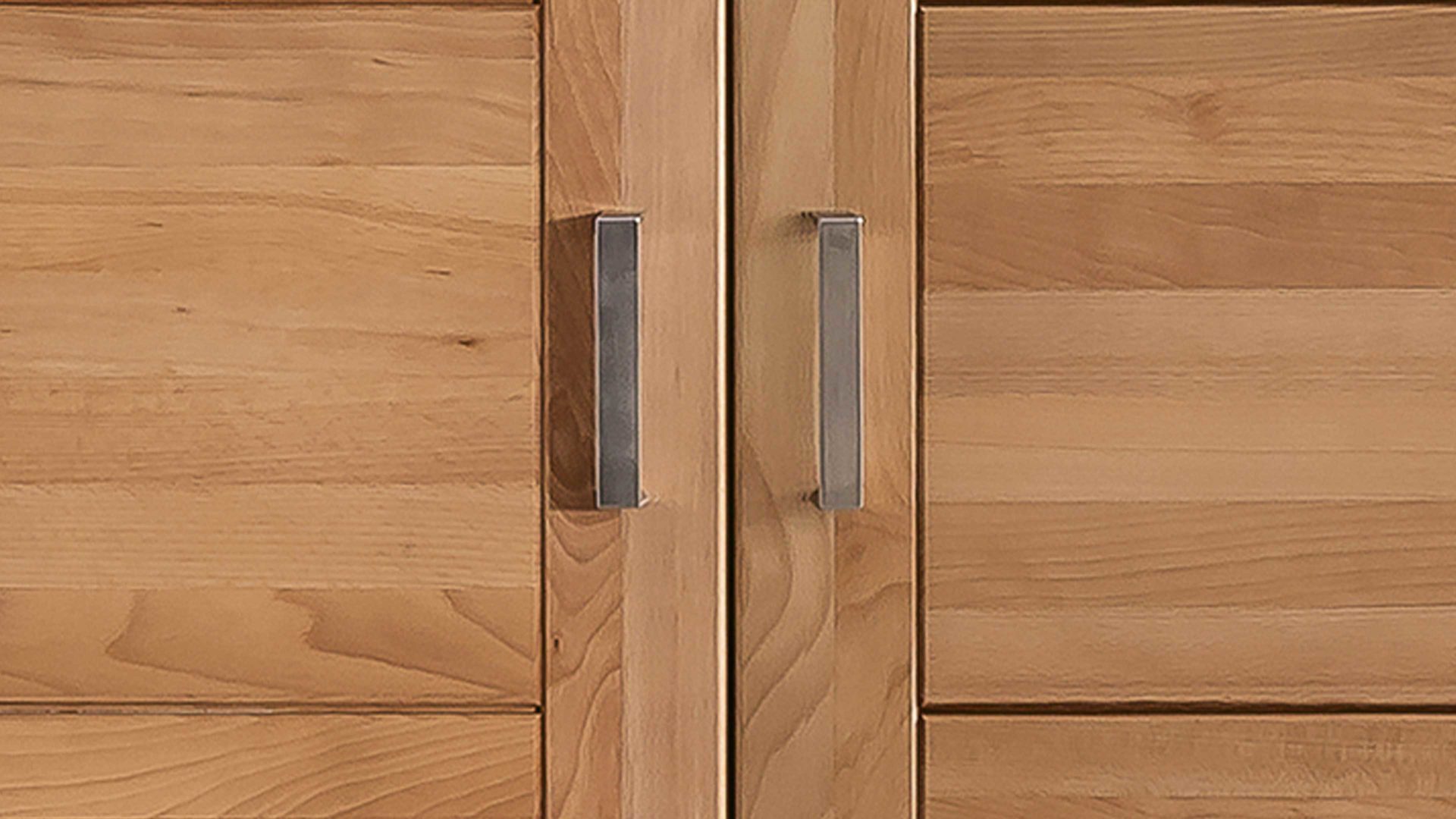 Kleiderschrank Elfo-möbel aus Holz in Holzfarben Kleiderschrank Tollow als Schlafzimmerschrank aus massiver Kernbuche geöltes Kernbuchenholz - Breite ca. 152 cm, drei Holztüren