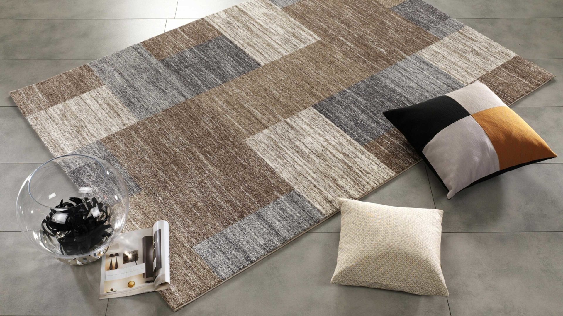 Webteppich Oci aus Kunstfaser in Braun Webteppich Sofi Grand für Ihre Wohnaccessoires beige & braune Kunstfaser – ca. 80 x 150 cm