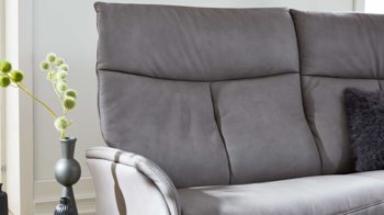 Zweisitzer Interliving aus Leder in Grau Interliving Sofa Serie 4211 – Zweisitzer 10H titanfarbenes LongLife-Leder & Edelstahlfüße – Länge ca. 140 cm