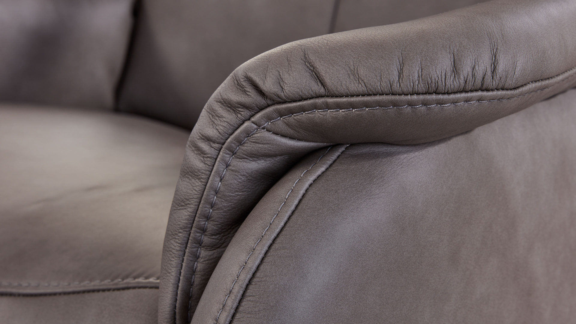 Dreisitzer comfortmaster besser sitzen, liegen, leben aus Leder in Dunkelbraun Comfortmaster Dreisitzer 4898 canyonfarbenes LongLife-Leder LG18 - Breite ca. 205 cm