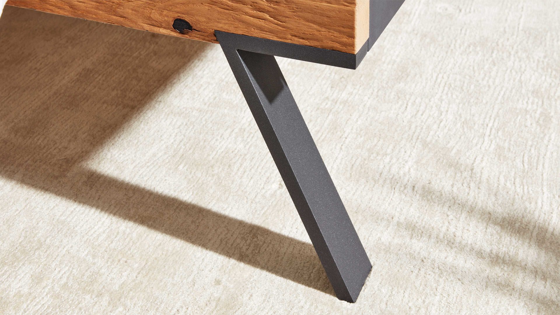 Bettgestell Interliving aus Holz in Dunkelgrau Interliving Schlafzimmer Serie 1025 – Bettgestell 530351 Liegefläche ca. 200 x 200 cm - Graphit & Balkeneiche gehackt