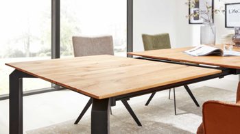 Auszugtisch Interliving aus Holz in Holzfarben Interliving Esszimmer Serie 5111 – Auszugtisch 6813-79 Charakter-Eiche & schwarzes Eisen – ca. 180-260 x 100 cm