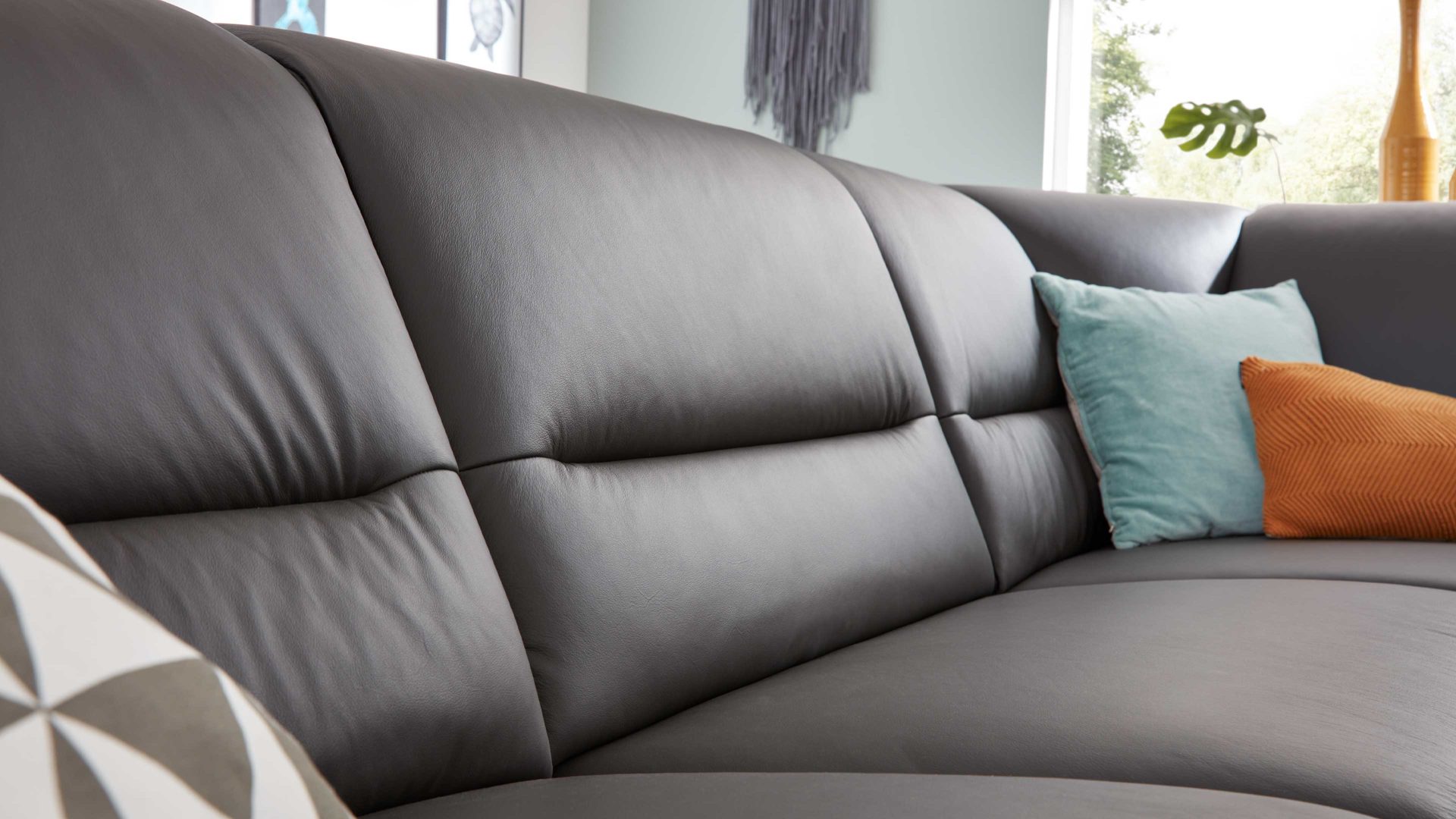 Ecksofa modulmaster aus Leder in Anthrazit Modulmaster MM-PN1148 - Ecksofa anthrazitfarbenes Leder Torro & Fuß Z002-M01 - Stellfläche ca. 294 x 255 cm