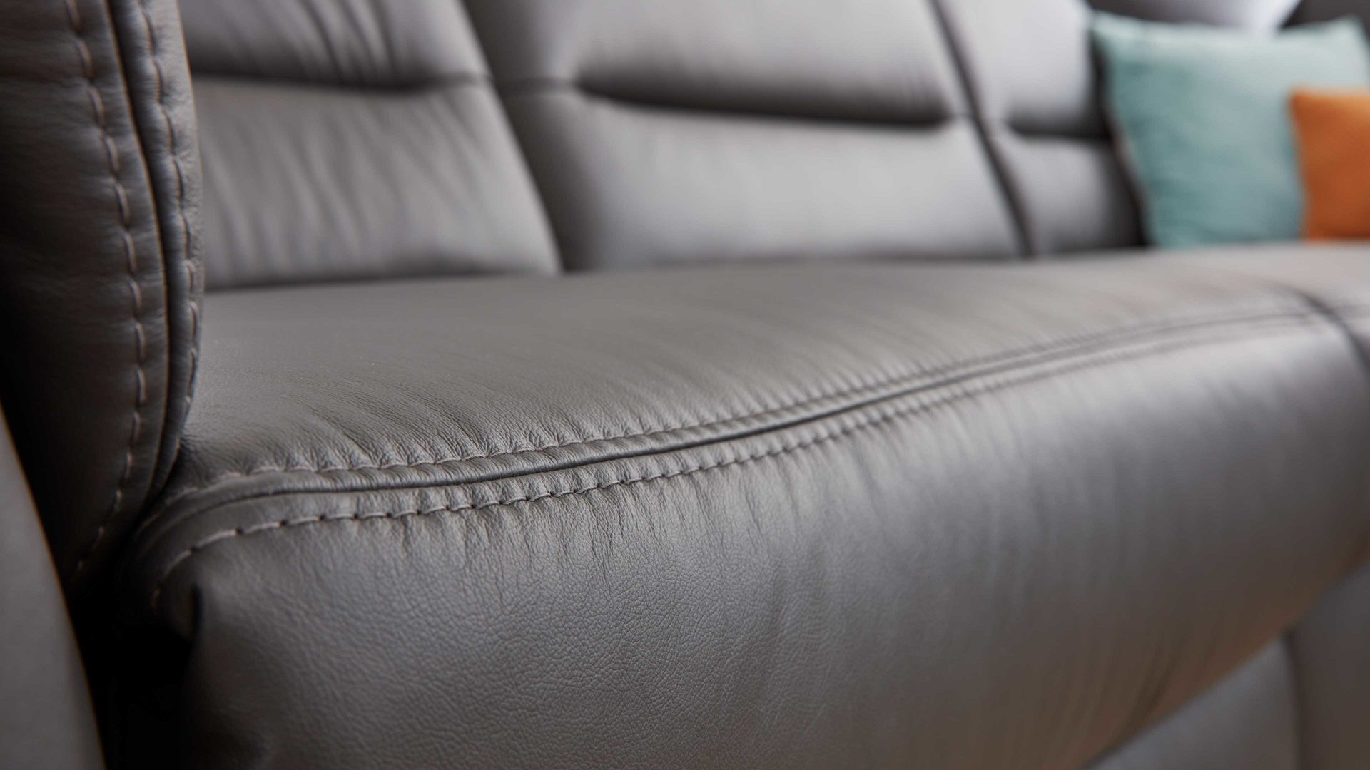 Ecksofa modulmaster aus Leder in Anthrazit Modulmaster MM-PN1148 - Ecksofa anthrazitfarbenes Leder Torro & Fuß Z002-M01 - Stellfläche ca. 294 x 255 cm