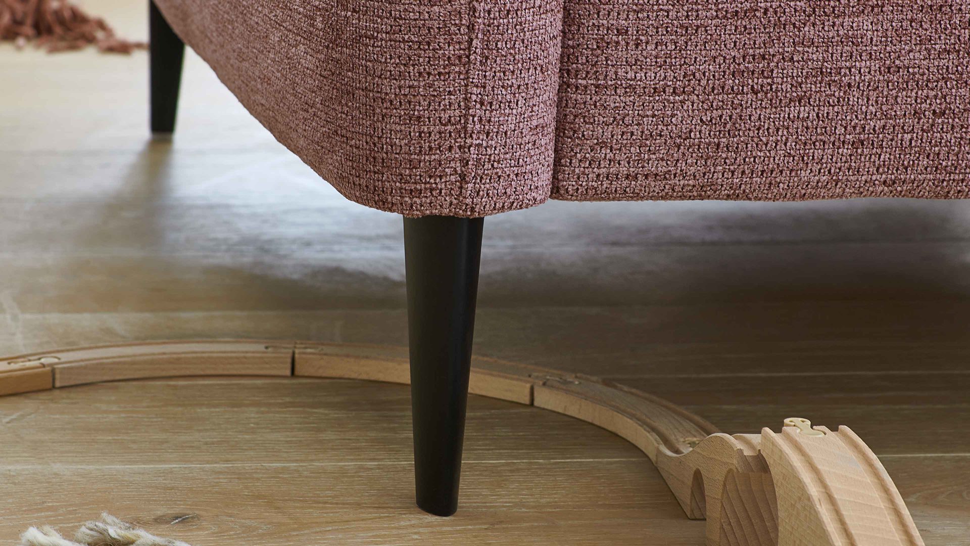 Ecksofa modulmaster aus Stoff in Rosa Modulmaster MM-ZE1130 - Ecksofa rosé Webstoff Famosa wine & schwarze Alufüße - Stellfläche ca. 270 x 194 cm