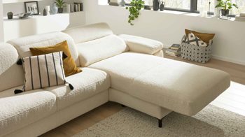 Funktion Interliving aus Metall in Transparent Interliving Sofa Serie 4054 – Liegefunktion motorisch