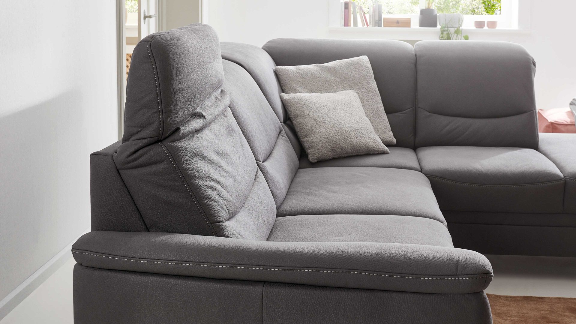 Ecksofa modulmaster aus Stoff in Grau Modulmaster MM-PP1133 - Ecksofa graue Mikrofaser Mammut & schwarze Metallfüße - Stellfläche ca. 254 x 212 cm