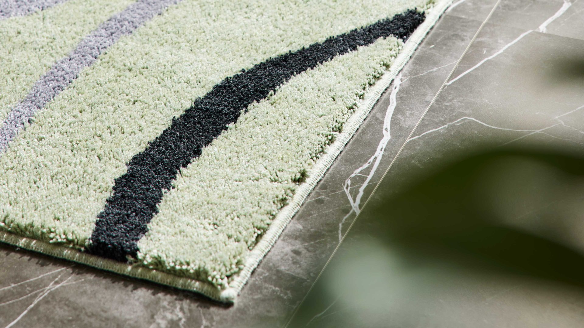 Badematte / Badeteppich Interliving aus Kunstfaser in Hellgrün Interliving Badteppich Serie 9111 jadefarben gemustert - ca. 65 x 115 cm