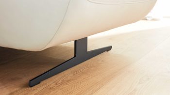 Ecksofa comfortmaster besser sitzen, liegen, leben aus Leder in Weiß Comfortmaster 4160 - Relax-Wohnlandschaft mit Funktionen klifffarbenes LongLife-Leder – Stellfläche ca. 305 x 166 cm