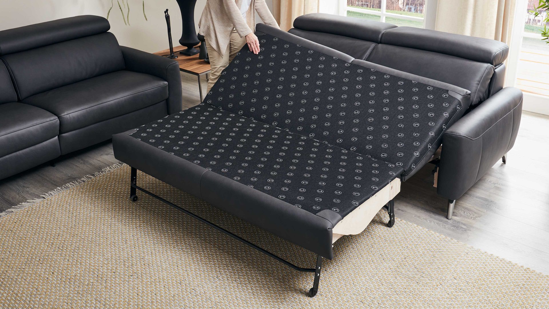 Zweisitzer comfortmaster besser sitzen, liegen, leben aus Leder in Schwarz Comfortmaster 1181 Spektra - Zweisitzer 274 M mit Bettfunktion kohlefarbenes LongLife-Leder LG18 – Breite ca. 175 cm