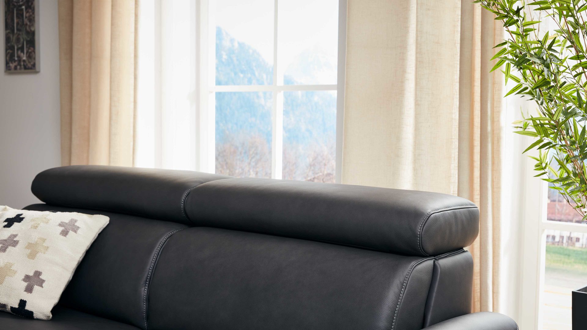 Zweisitzer comfortmaster besser sitzen, liegen, leben aus Leder in Schwarz Comfortmaster 1181 Spektra - Zweisitzer 364 M kohlefarbenes LongLife-Leder LG18 – Breite ca. 175 cm