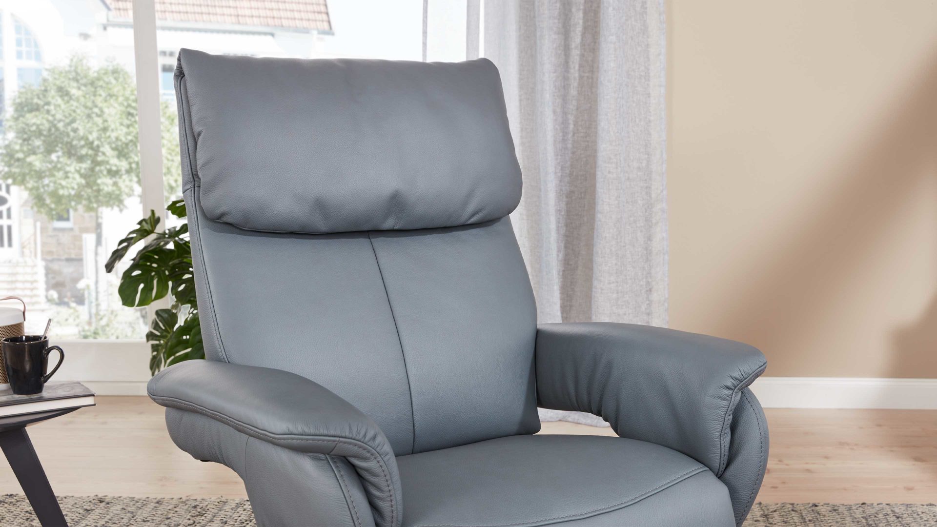 Relaxsessel comfortmaster besser sitzen, liegen, leben aus Leder in Blau Comfortmaster 7446 - Relaxsessel 56V44 blaues LongLife-Leder Rustika & anthrazitfarbener Sternfuß