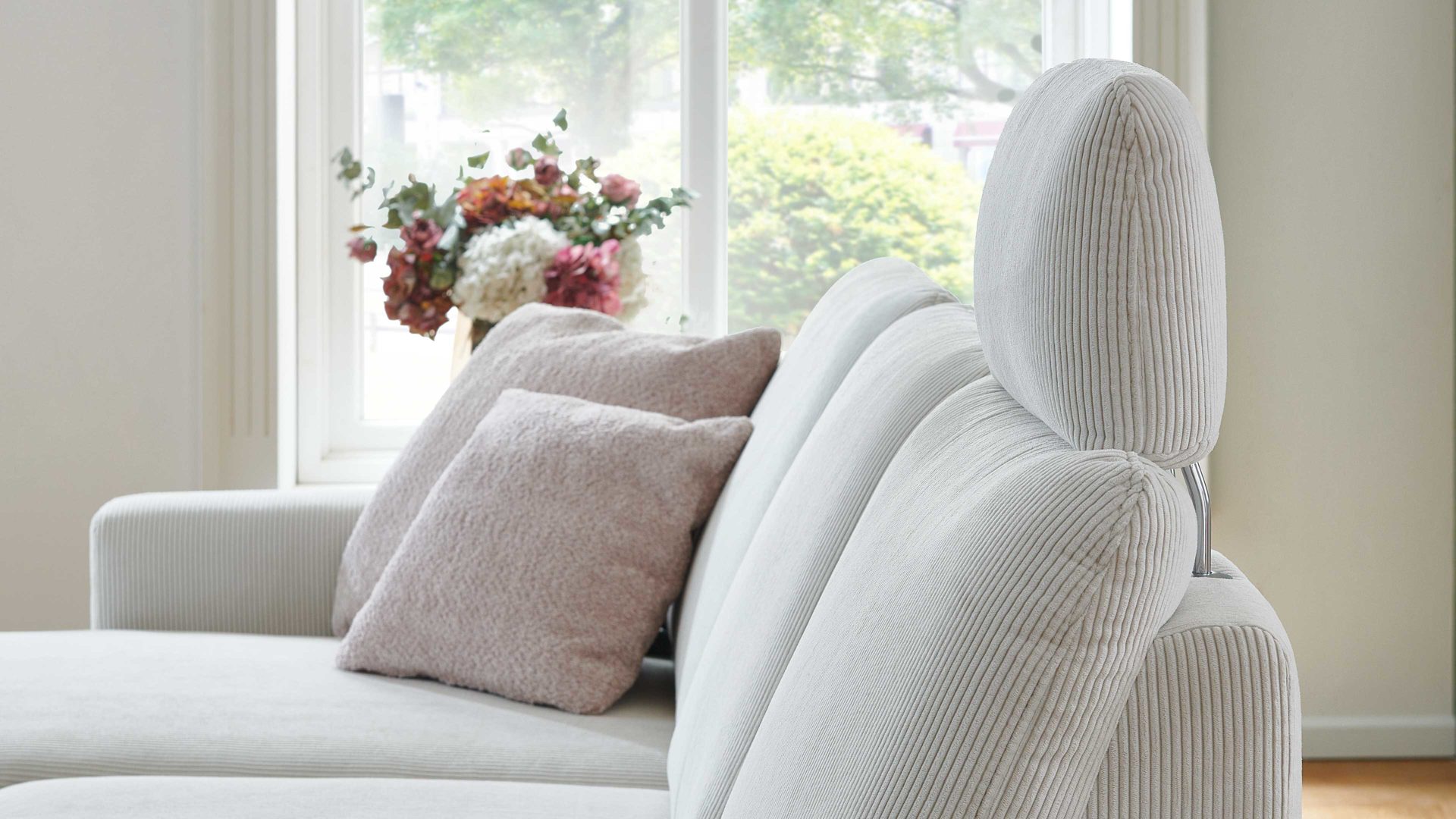 Kopfstütze modulmaster aus Stoff in Weiß Modulmaster MM-ZE1126 - Kopfstütze CKS naturweißer Feincord - ca. 44 x 32 cm