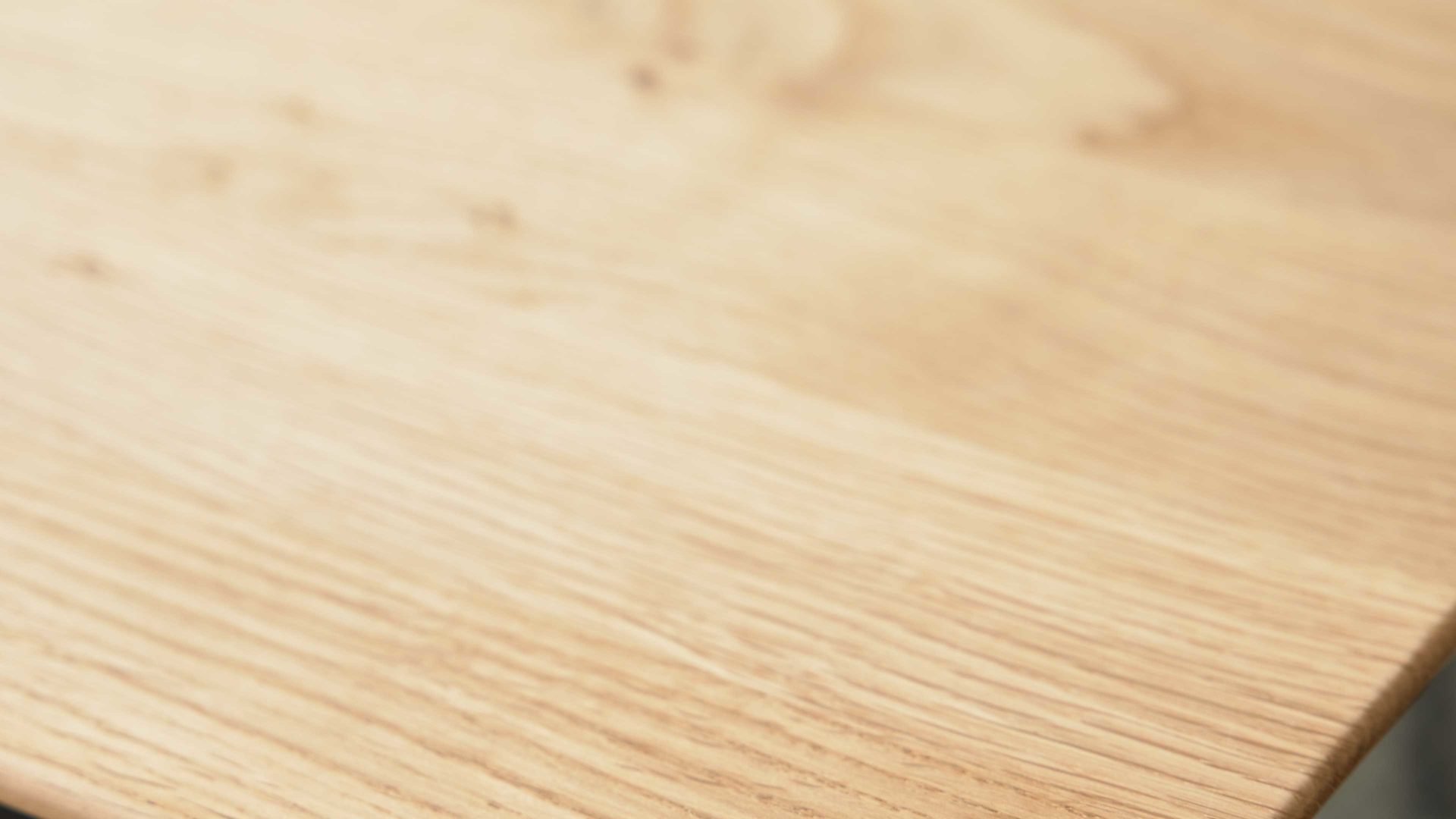 Esstisch Interliving aus Holz in Holzfarben Interliving Esszimmer Serie 5115 - Esstisch astige Eiche & anthrazitfarbenes Metall - ca. 180 x 100 cm