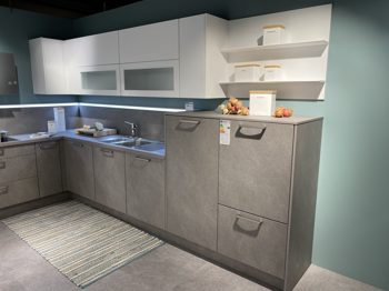 Basisprodukt  Einbauküche Touch Stoneart