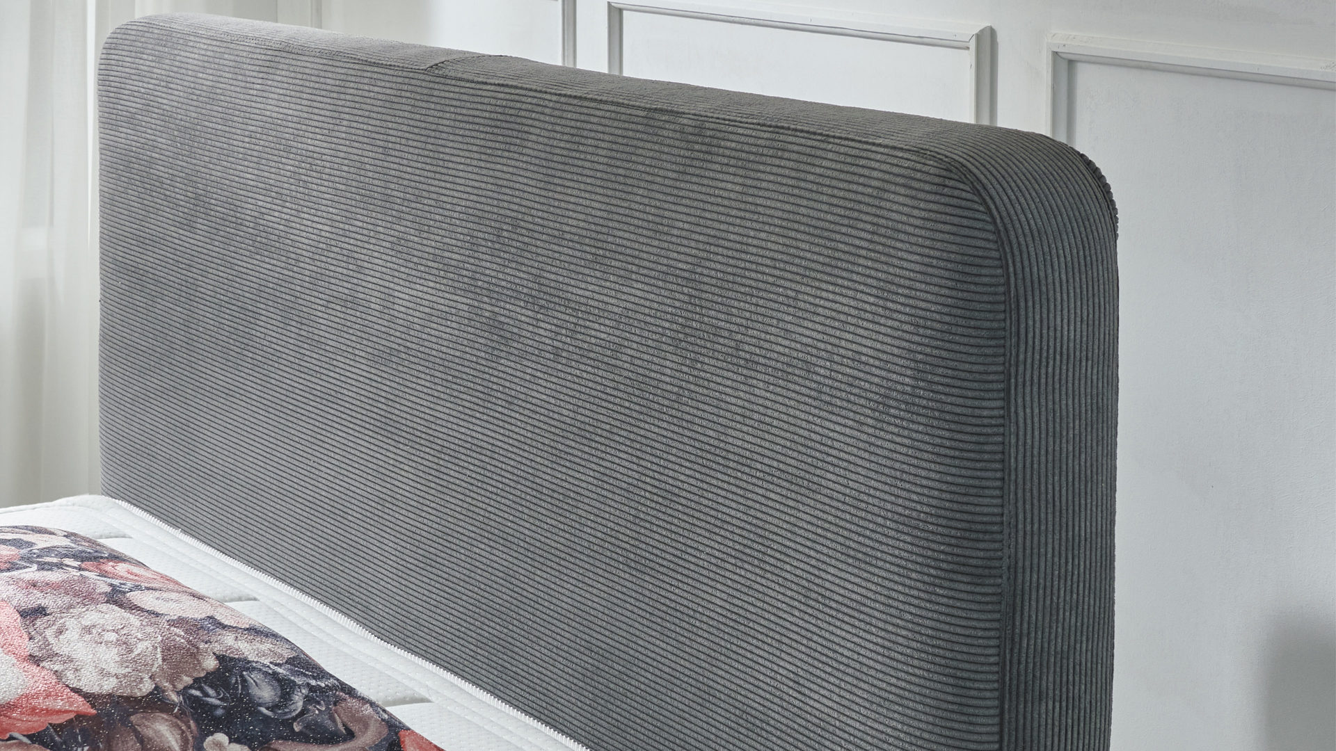 Polsterbett comfortmaster besser sitzen, liegen, leben aus Stoff in Anthrazit Comfortmaster Polsterbett Serie OC-PB23104 anthrazitfarbener Feincord – Liegefläche ca. 140 x 200 cm