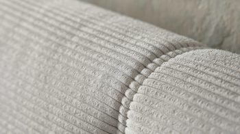 Boxspringbett Interliving aus Stoff in Hellgrau Interliving Boxspringbett Serie 1418 - Boxspringbett mit feinem Cordbezug silberfarbener Feincord – Liegefläche ca. 180 x 200 cm