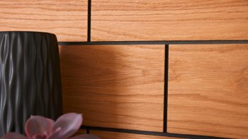 Wohnwand Interliving aus Holz in Dunkelgrau Interliving Wohnzimmer Serie 2030 - Wohnwand Wolfram Grey & Spaltholz - dreiteilig, Länge ca. 275 cm