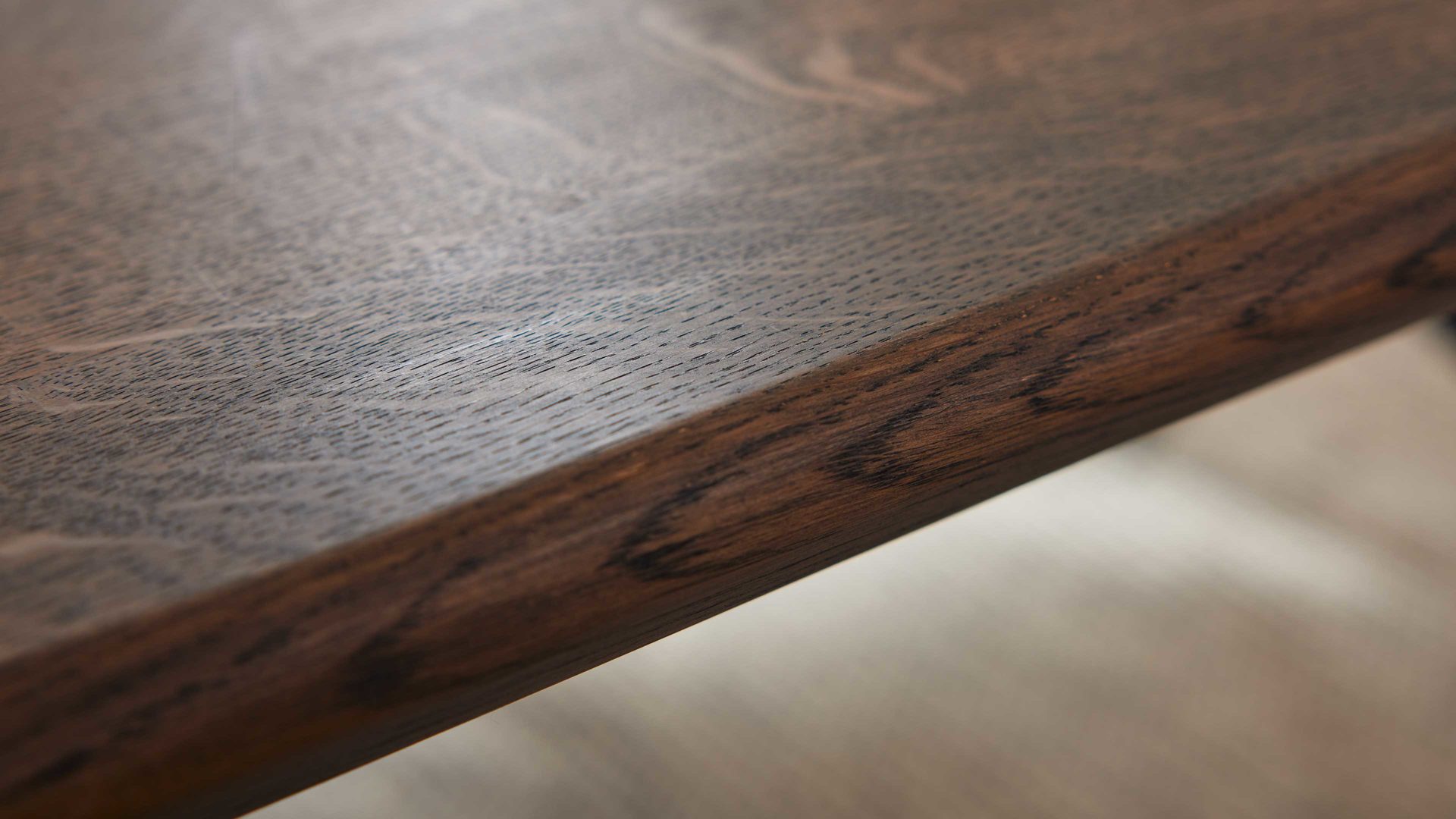 Esstisch Interliving aus Holz in Holzfarben Dunkel Interliving Esszimmer Serie 5116 – Esstisch Mooreiche & schwarzer Stahl - ca. 180 x 100 cm