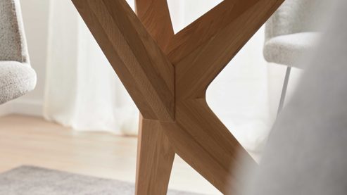 Esstisch Interliving aus Holz in Schwarz Interliving Esszimmer Serie 5118 – Esstisch Charakter-Eiche - ca. 200 x 100 cm