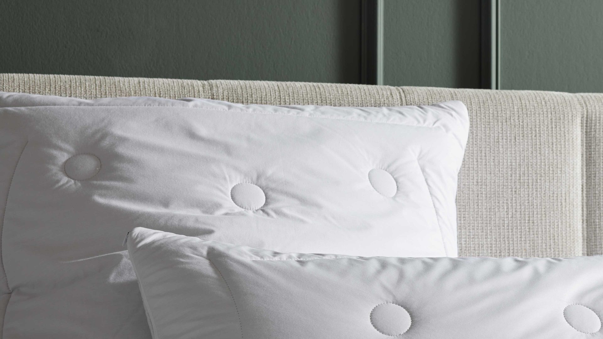 Kopfkissen Interliving aus Naturfaser in Weiß Interliving Kopfkissen Serie 9206 - Kamelhaarkissen Kamelhaarflaum & Federn, ca. 1.000 g - ca. 80 x 80 cm