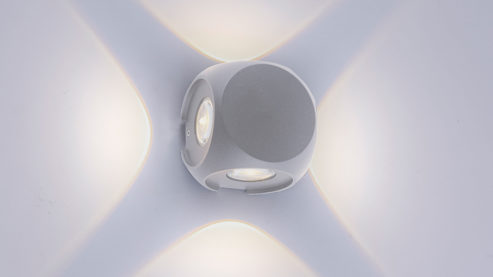 Wandleuchte Paul neuhaus aus Metall in Metallfarben Paul Neuhaus Außen-Wandleuchte Carlo silberfarbener Aluguss – Würfelform, ca. 7 x 7 cm