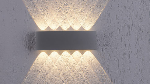 Wandleuchte Paul neuhaus aus Metall in Metallfarben Paul Neuhaus Außen-Wandleuchte Carlo silberfarbener Aluguss – halbrund, Länge ca. 28 cm