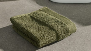 Gästehandtuch Interliving aus Naturfaser in Dunkelgrün Interliving Handtuch Serie 9108 - Gästehandtuch olivgrüne Baumwolle - ca. 30 x 50 cm
