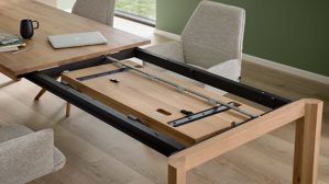 Auszugtisch Interliving aus Holz in Holzfarben Interliving Esszimmer Serie 5102 – Auszugtisch Eiche bianco - ca. 180 - 280 x 90 cm