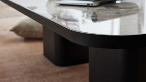 Couchtisch Interliving aus Keramik in Weiß Interliving Couchtisch Serie 6229 marmorfarbene Keramik Calcatta & schwarzer Stahl - ca. 140 x 80 cm