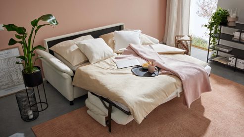 Schlafsofa Interliving aus Stoff in Weiß Interliving Schlafsofa Serie 4700 - Schlafsofa 160LÄ naturweißes Flachgewebe Cyber & schwarze Aluminiumfüße - Breite ca. 228 cm