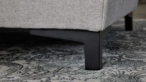 Ecksofa Interliving aus Stoff in Hellgrau Interliving Schlafsofa Serie 4700 - Ecksofa mit Schlaffunktion silberfarbener Bezug Toni & schwarze Metallfüße - Stellfläche ca. 270 x 190 cm