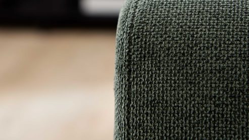 Ecksofa Interliving aus Stoff in Grün Interliving Sofa Serie 4303 – Ecksofa moosgrüner Pfotenstoff Cyber - Stellfläche ca. 323 x 190 cm