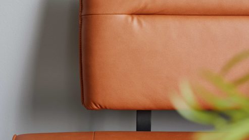 Eckbank Interliving aus Stoff in Hellbraun Interliving Esszimmer Serie 5505 - Eckbankkombination caramelfarbene Mikrofaser 925-72 & schwarzes Metall - Stellfläche ca. 169 x 215 cm