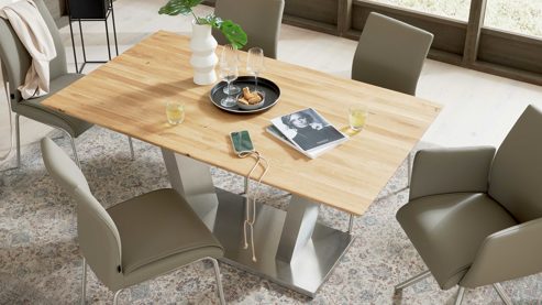 Esstisch Interliving aus Holz in Holzfarben Interliving Esszimmer Serie 5122 – Esstisch Wildeiche & Edelstahl - ca. 160 x 90 cm