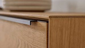 Wohnwand Interliving aus Holz in Holzfarben Interliving Wohnzimmer Serie 2033 - Wohnwand V12601 Asteiche - dreiteilig, Breite ca. 303 cm